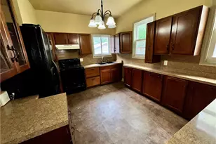 1459 W 114th St, Loveland, OH 44102 - Photo 9