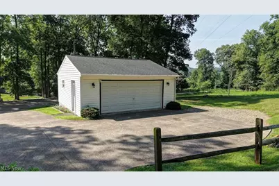 6526 Winfield-Strasburg Road NW, Strasburg, OH 44680 - Photo 19