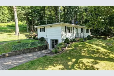 6526 Winfield-Strasburg Road NW, Strasburg, OH 44680 - Photo 3
