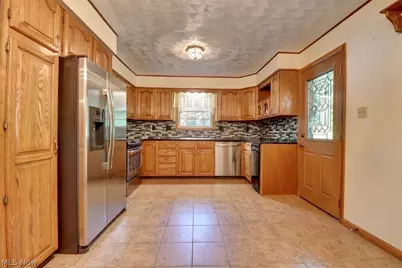 6526 Winfield-Strasburg Road NW, Strasburg, OH 44680 - Photo 5