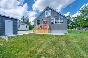 1182 Eastwood Ave, Tallmadge, OH 44278 - Photo 3