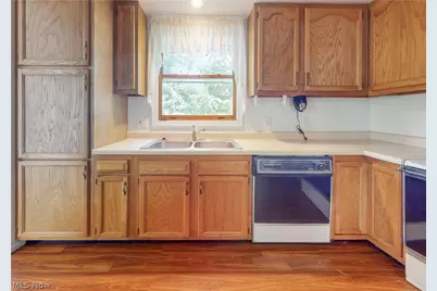 800 Labelle Street, Brilliant, OH 43910 - Photo 15