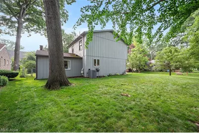 2303 18th Street, Cuyahoga Falls, OH 44223 - Photo 27