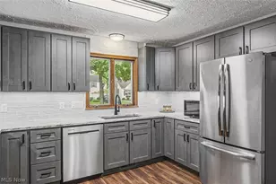 2303 18th St, Cuyahoga Falls, OH 44223 - Photo 7