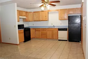 361 Meadowbrook Ave, Boardman, OH 44512 - Photo 5