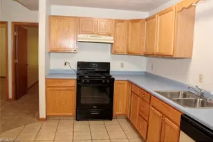 361 Meadowbrook Ave, Boardman, OH 44512 - Photo 3