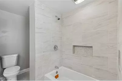 26 E Ashtabula Street, Jefferson, OH 44047 - Photo 23