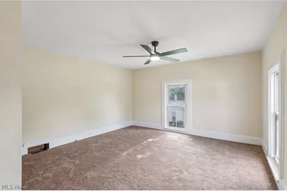 26 E Ashtabula Street, Jefferson, OH 44047 - Photo 27