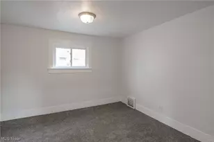 817 Halter Ct NW, Canton, OH 44708 - Photo 15