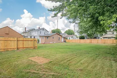 817 Halter Court NW, Canton, OH 44708 - Photo 25