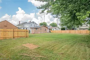 817 Halter Ct NW, Canton, OH 44708 - Photo 25