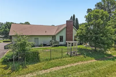 17654 Lois Way, Doylestown, OH 44230 - Photo 15