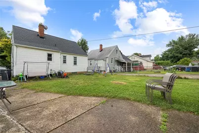 18318 Homeway Road, Loveland, OH 44135 - Photo 5