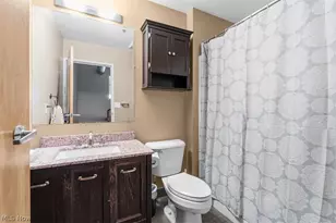 1951 W 26th St, Loveland, OH 44113 - Photo 15
