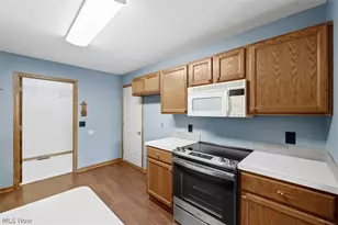 344 Greenbriar Dr, Ravenna, OH 44266 - Photo 9