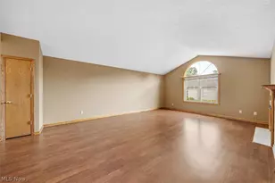 344 Greenbriar Dr, Ravenna, OH 44266 - Photo 5