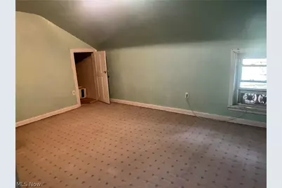 1530 Collier Road, Akron, OH 44320 - Photo 9