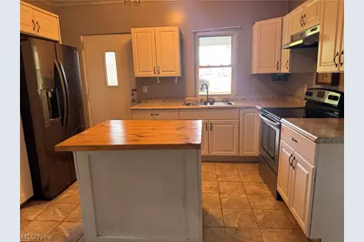 1530 Collier Road, Akron, OH 44320 - Photo 15
