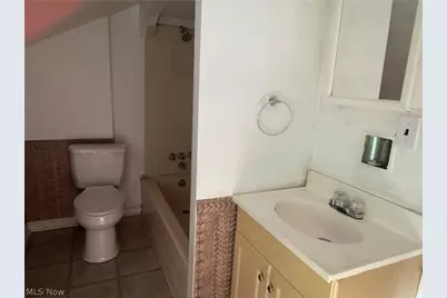 1530 Collier Road, Akron, OH 44320 - Photo 11