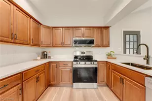 646 Ledge Rd, Macedonia, OH 44056 - Photo 7