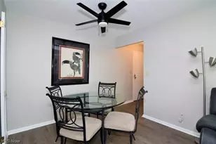 19201 Van Aken Blvd, Huber Heights, OH 44122 - Photo 9