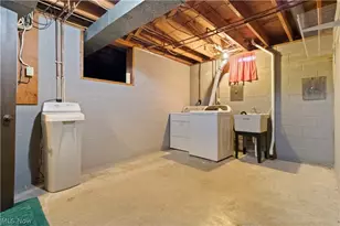 253 Harbel Dr, St Clairsville, OH 43950 - Photo 43