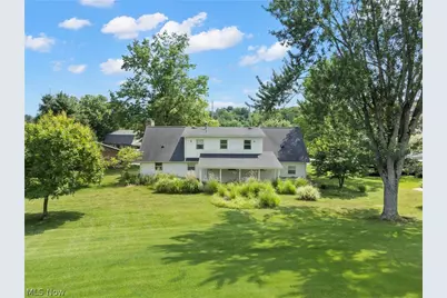 253 Harbel Drive, St Clairsville, OH 43950 - Photo 3