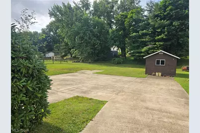 1921 Adams Street, Coshocton, OH 43812 - Photo 29