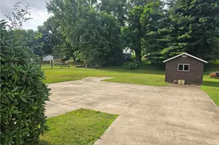 1921 Adams St, Coshocton, OH 43812 - Photo 27