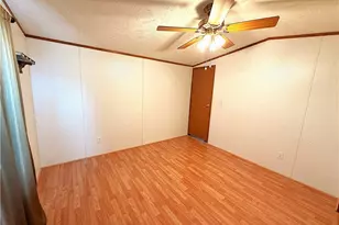 701 N Main St, Wellington, OH 44090 - Photo 9