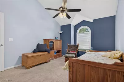 5242 Parkhurst Drive, Sheffield Village, OH 44054 - Photo 25