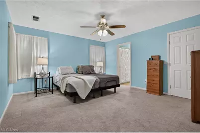 5242 Parkhurst Drive, Sheffield Village, OH 44054 - Photo 17