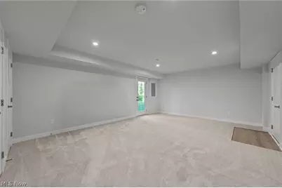 1377 Chateau Place, Avon, OH 44011 - Photo 17