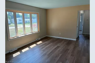 6426 Ambrose Drive, Mentor, OH 44060 - Photo 3