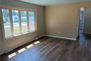 6426 Ambrose Dr, Mentor, OH 44060 - Photo 3