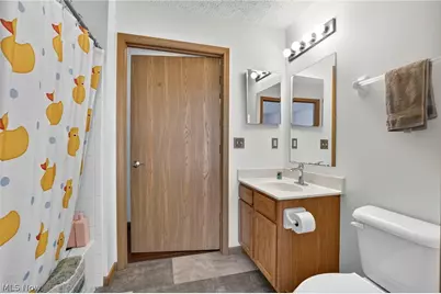 8353 Almond Park Drive, Blacklick, OH 43004 - Photo 27
