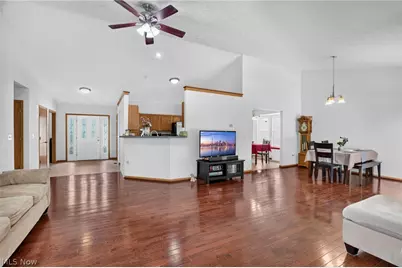 8353 Almond Park Drive, Blacklick, OH 43004 - Photo 11