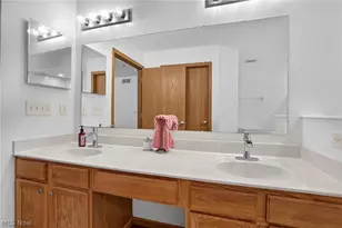 8353 Almond Park Dr, Blacklick, OH 43004 - Photo 33