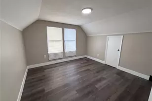 2821 E 127th St, Loveland, OH 44120 - Photo 11