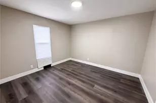 2821 E 127th St, Loveland, OH 44120 - Photo 9