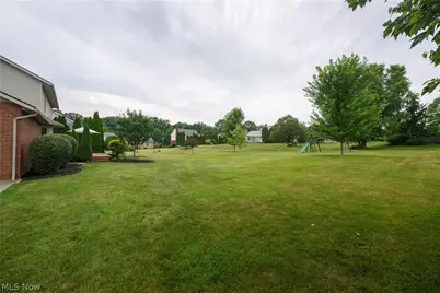3176 Carie Hill Circle NW, Massillon, OH 44646 - Photo 29