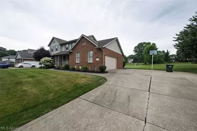 3176 Carie Hill Circle NW, Massillon, OH 44646 - Photo 31