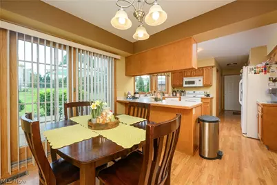 3176 Carie Hill Circle NW, Massillon, OH 44646 - Photo 5