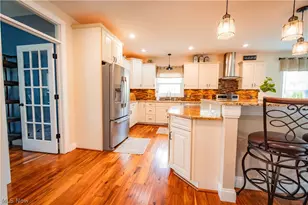 3318 Hampton Hall, Poland, OH 44514 - Photo 5