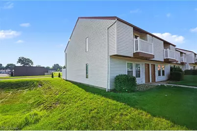 1545 Whitehall Boulevard, Kent, OH 44240 - Photo 5