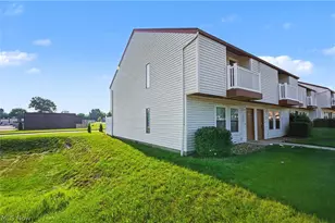 1545 Whitehall Blvd, Kent, OH 44240 - Photo 5