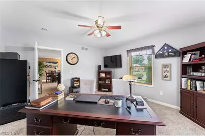 224 Misty Woods Court, Struthers, OH 44471 - Photo 5