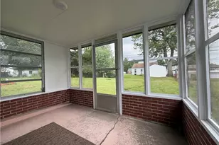 1021 W College Rd, Alliance, OH 44601 - Photo 7