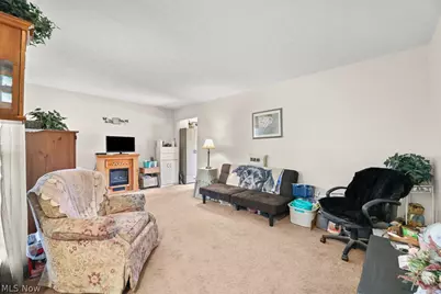 109 Monticello Circle, Elyria, OH 44035 - Photo 11