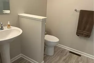 4153 Ledgewater Dr, Mogadore, OH 44260 - Photo 21